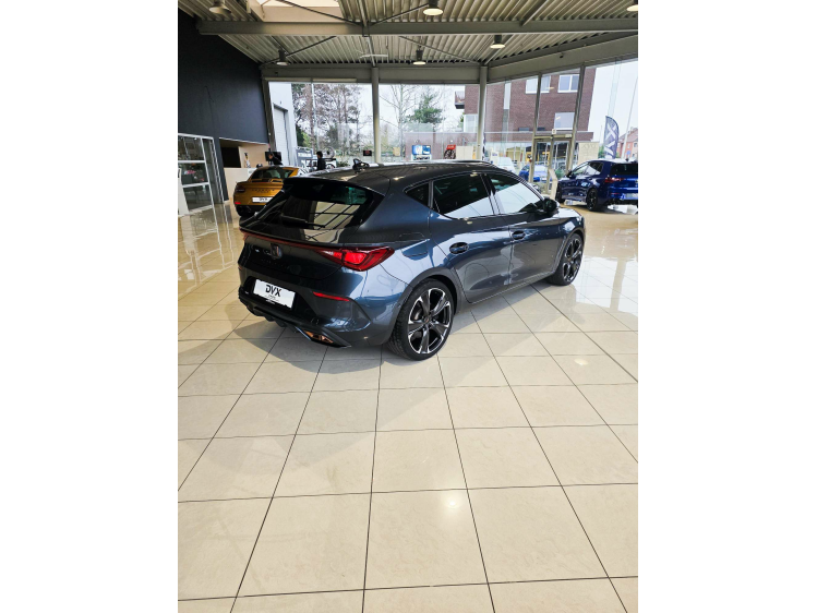 CUPRA Leon e-Hybrid 1.4 DSG (180 kW) / Camera / Pano / LED DVX Cars