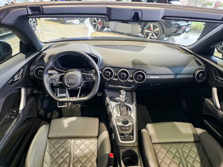 Audi TT Roadster 45 TFSI Quattro S-line / 2.5jr Garantie DVX Cars