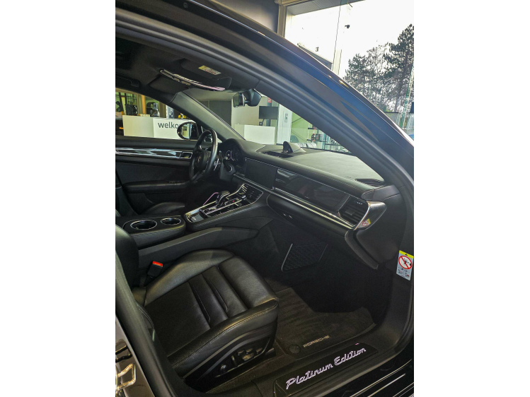 Porsche Panamera Sport Tour Platinium /Pano/Vented/360° DVX Cars