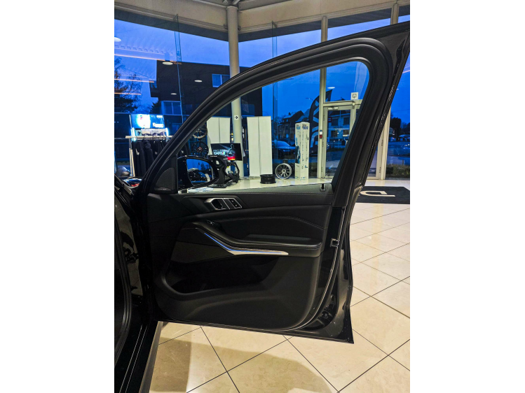 BMW X5 X5 PHEV 3.0A xDrive45e M-Pack/Pano/Shadow/Garantie DVX Cars