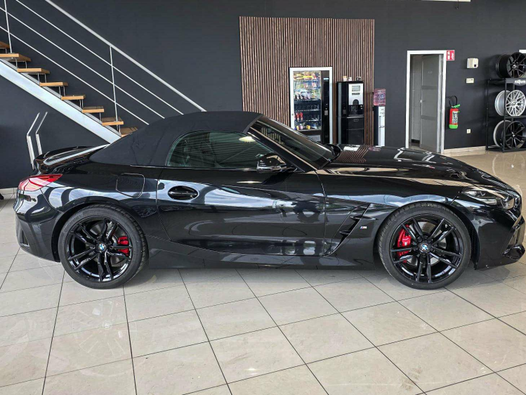 BMW Z4 2.0iAS sDrive M-Pack/Harman/LED/Adapt Cruise DVX Cars
