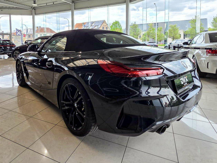 BMW Z4 2.0iAS sDrive M-Pack/Harman/LED/Adapt Cruise DVX Cars