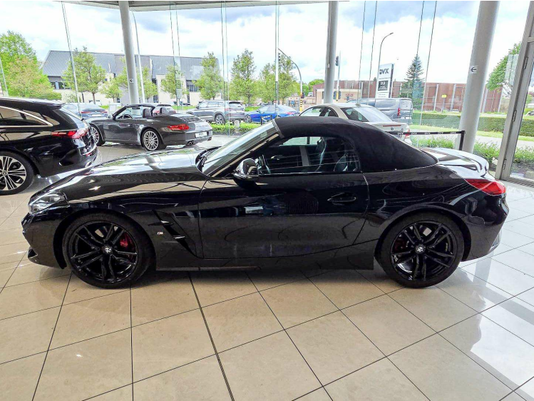 BMW Z4 2.0iAS sDrive M-Pack/Harman/LED/Adapt Cruise DVX Cars