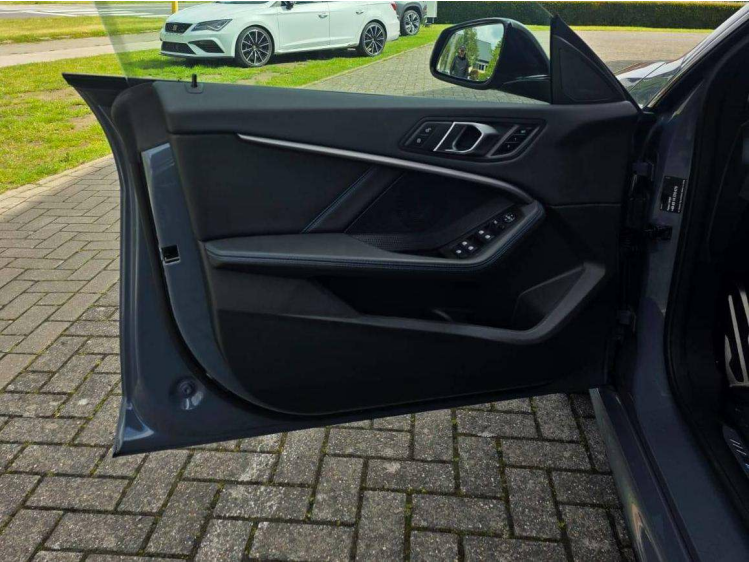 BMW 235 M235i xDrive/PANO/HUD/Camera/Garantie DVX Cars