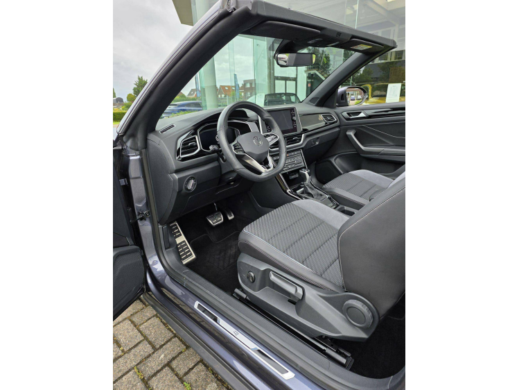 Volkswagen T-Roc Cabriolet 1.5 TSI R-Line Camera/Keyless/ACC/Garantie DVX Cars