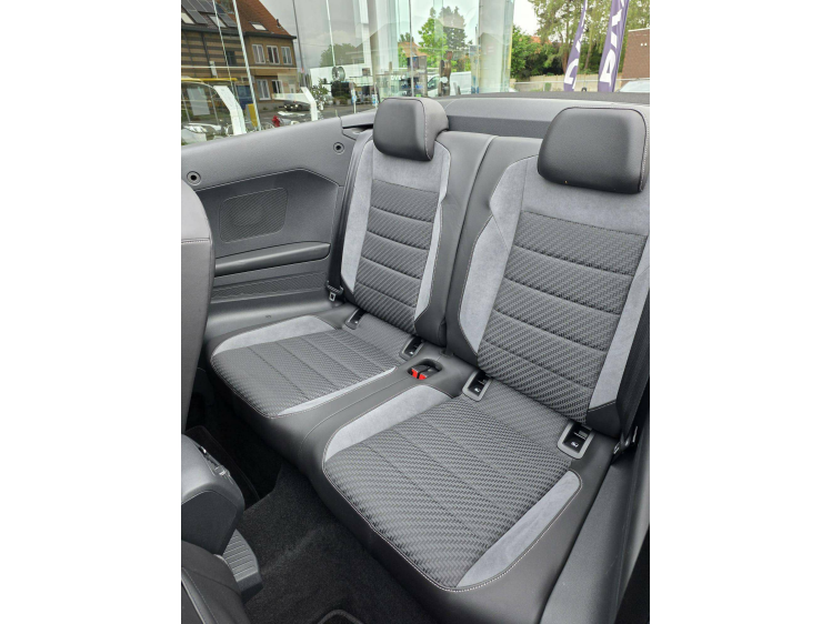 Volkswagen T-Roc Cabriolet 1.5 TSI R-Line Camera/Keyless/ACC/Garantie DVX Cars