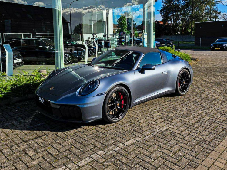 Porsche 992 992.2 Targa 4 GTS / Sport Chrono Plus / Camera / Porsche Garantie DVX Cars