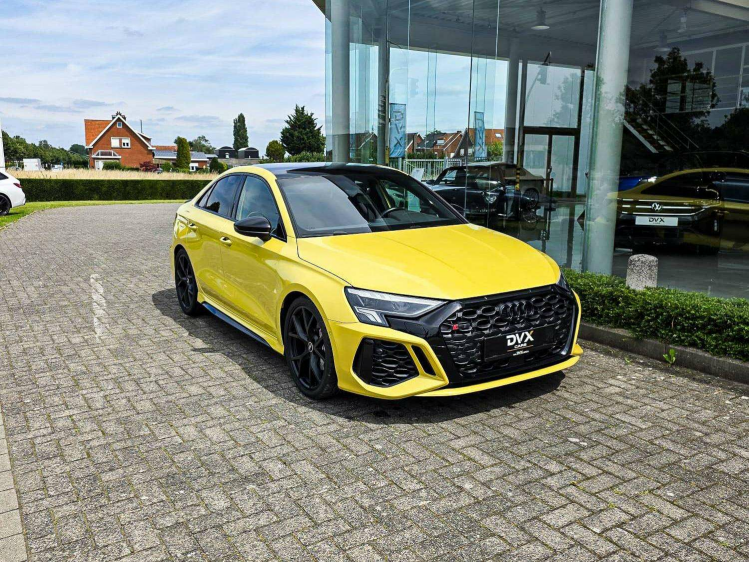 Audi RS3 Berline Keramische Remmen/B&O/Camera/Garantie DVX Cars