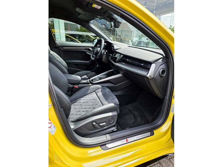 Audi RS3 Berline Keramische Remmen/B&O/Camera/Garantie DVX Cars