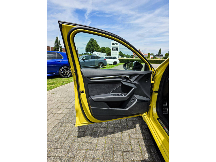 Audi RS3 Berline Keramische Remmen/B&O/Camera/Garantie DVX Cars