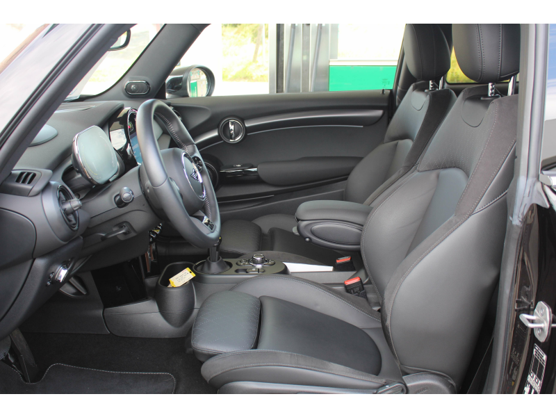 MINI Cooper SE 3-deurs / LEER / CAM / HUD / H/K / CARPLAY / COMF. Garage Van Den Dooren