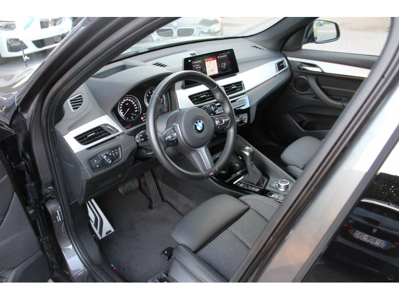 BMW X1 xDrive25e M Sport / HUD / CAMERA / NAVI+ Garage Van Den Dooren