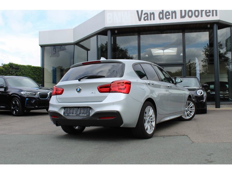 BMW 120 i manueel M Sport / CAM / PDC / NAVI / ALCANTARA Garage Van Den Dooren