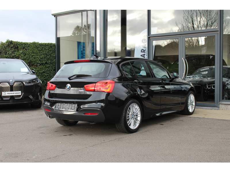 BMW 118 i manueel M Sport / LEER/ PDC/ CARPLAY/ ZETELVERW Garage Van Den Dooren