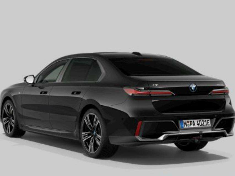 BMW i7 xDrive60 M Sport / FULL OPTION / BOWERS & WILKINS Garage Van Den Dooren