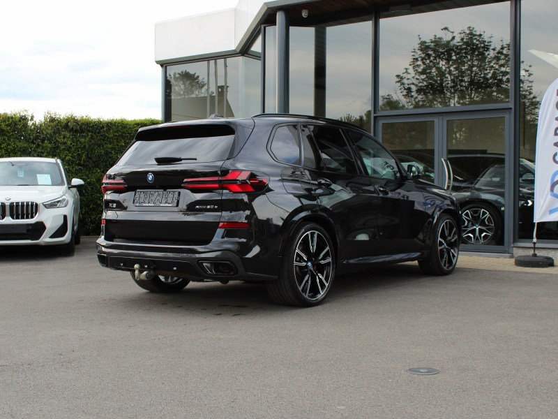 BMW X5 xDrive50e M Sport / SKYLOUNGE / HUD / 360CAM / TRK Garage Van Den Dooren