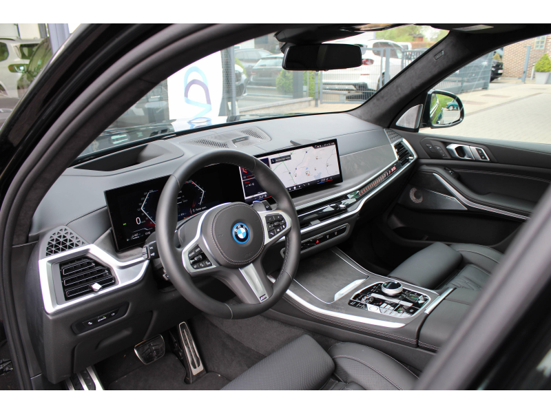 BMW X5 xDrive50e M Sport Pro / B&W / MASSAG / VENT / PANO Garage Van Den Dooren