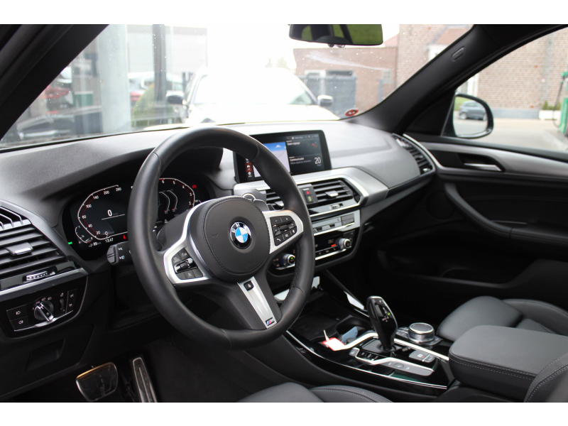 BMW X3 xDrive 30e PHEV M Sport / PANO / LEER / CAM / TRKH Garage Van Den Dooren