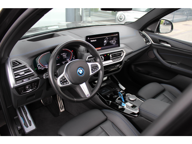 BMW iX3 M Sport / PANO / LASER / KEYL / HUD / 360CAM / TRK Garage Van Den Dooren