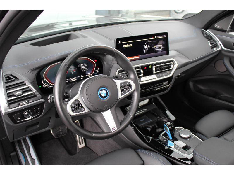 BMW iX3 M Sport / PANO / LASER / KEYL / HUD / 360CAM / TRK Garage Van Den Dooren