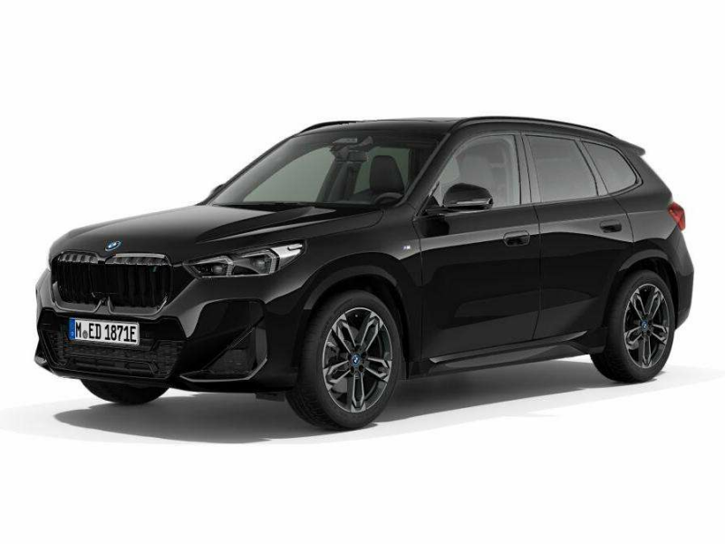 BMW iX1 xDrive30 M Sport / PANO / 360 / HUD / H-K / FULL + Garage Van Den Dooren