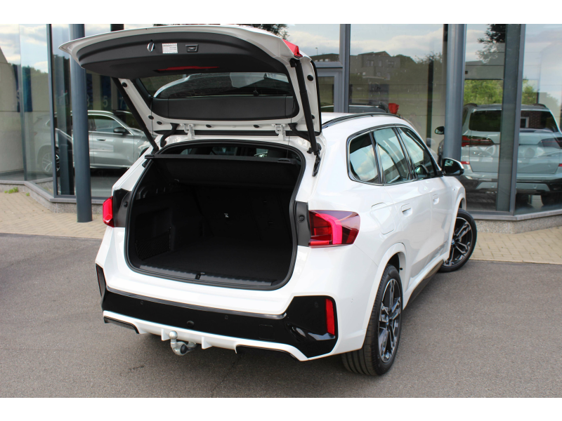 BMW X1 sDrive18i M Sport / TREKHAAK / HARMAN-KARDON / CAM Garage Van Den Dooren