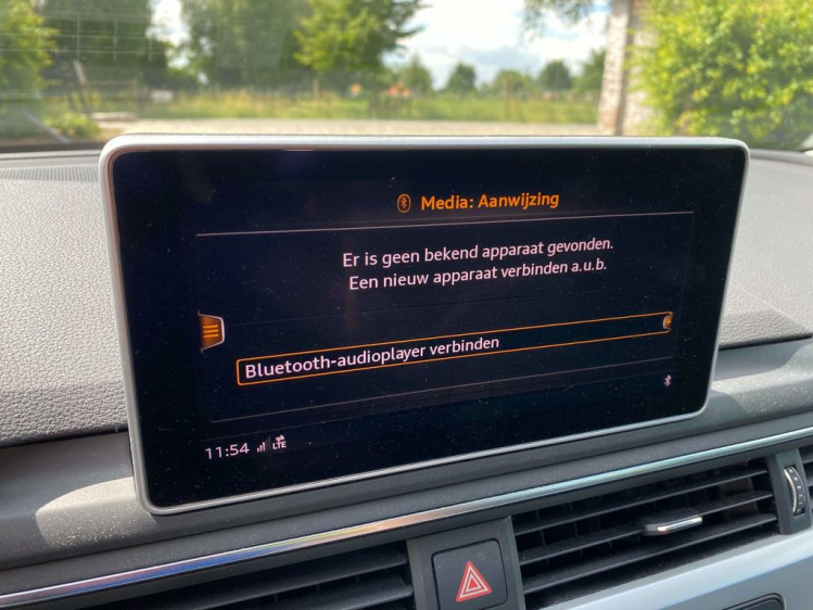 Audi A4 2.0 TDi Ultra S tronic Virtual-Cockpit/Leder/Gps.. Leconte Motors