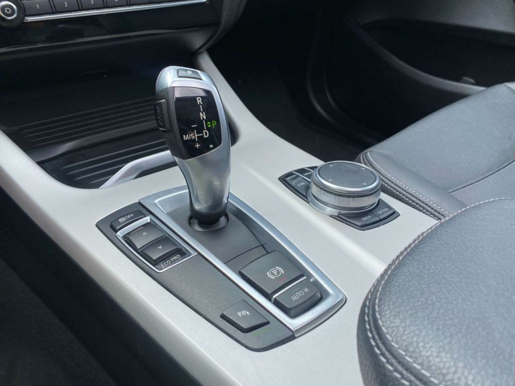 BMW X3 2.0 dA sDrive18 LED/Gps-Pro/Pano/Leder/Trekhaak! Leconte Motors