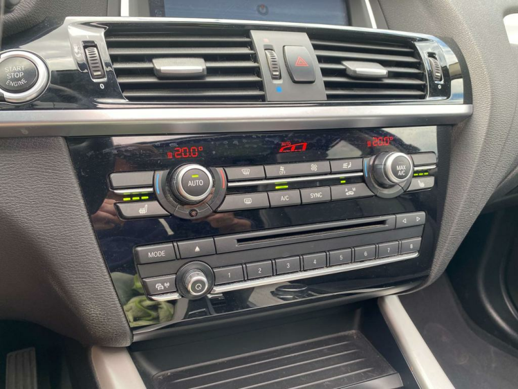 BMW X3 2.0 dA sDrive18 LED/Gps-Pro/Pano/Leder/Trekhaak! Leconte Motors