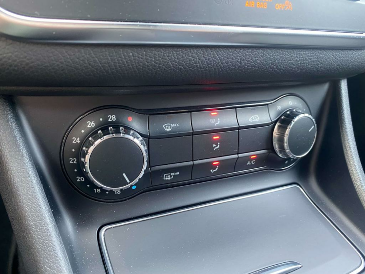 Mercedes-Benz CLA 180 AMG-PACK Full-LED/Gps/Sportzetels/Cruise/PDC...! Leconte Motors