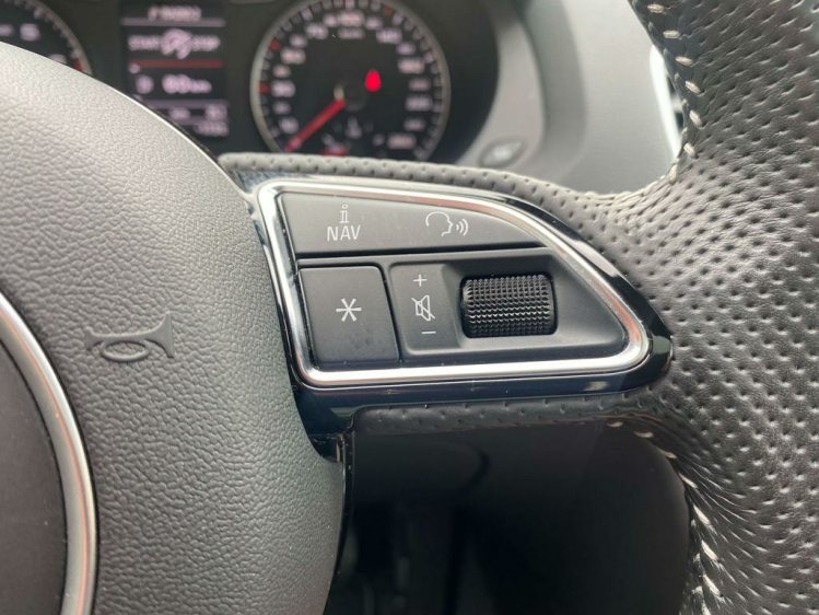 Audi Q3 2.0 TFSI Quattro S-Tronic S-Line Panodak/LED/Gps! Leconte Motors