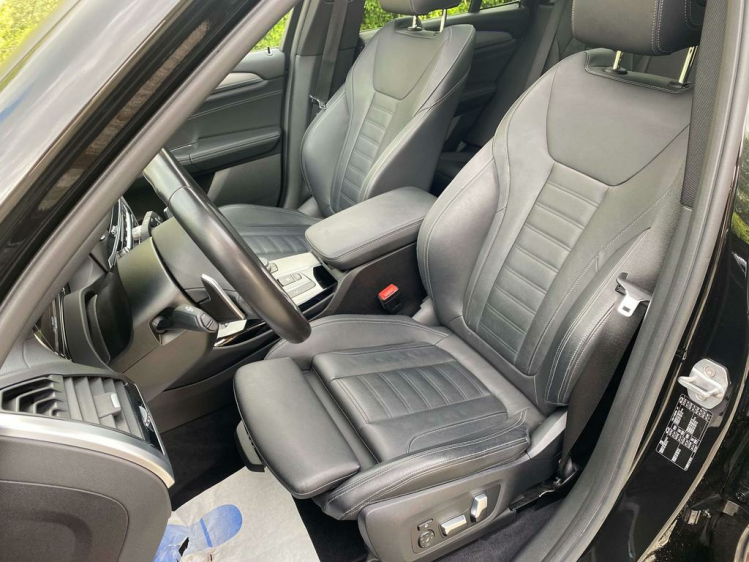 BMW X3 2.0 dAs sDrive18 M-Pack Pano/Leder/Gps-Pro/Camera! Leconte Motors