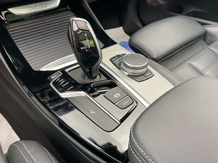 BMW X3 2.0 dAs sDrive18 M-Pack Pano/Leder/Gps-Pro/Camera! Leconte Motors