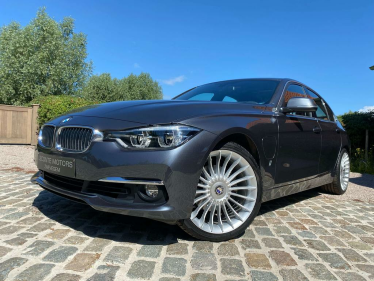 BMW 330 330e Plug-In Hybrid Luxury Pack LED/Sportzetels/.. Leconte Motors