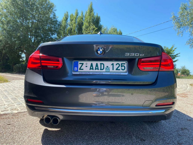 BMW 330 330e Plug-In Hybrid Luxury Pack LED/Sportzetels/.. Leconte Motors