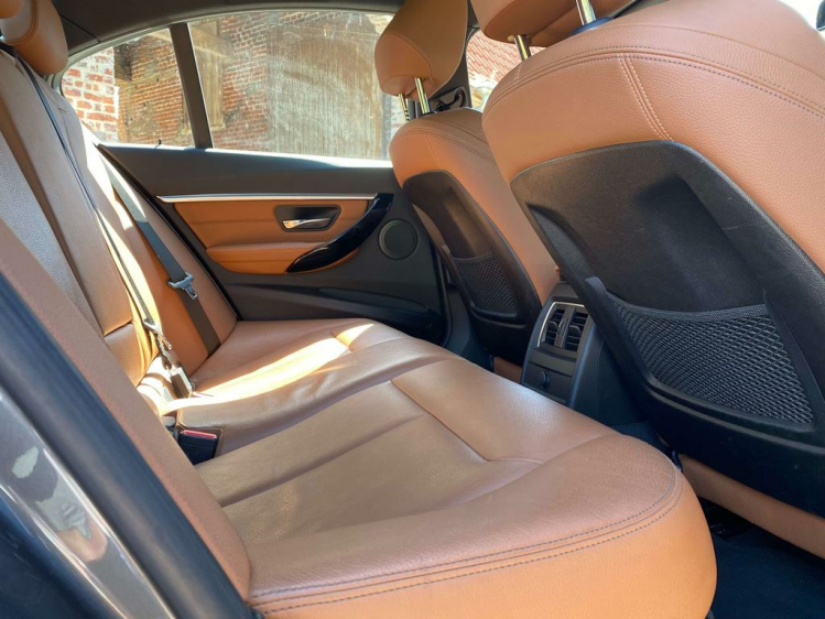 BMW 330 330e Plug-In Hybrid Luxury Pack LED/Sportzetels/.. Leconte Motors