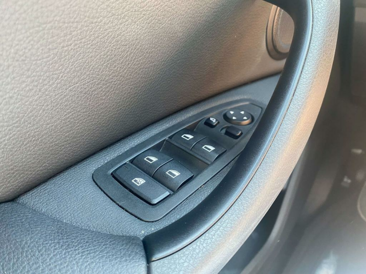 BMW X1 1.5iA sDrive18 Panodak/Gps-Pro/Leder/HUD/Camera..! Leconte Motors