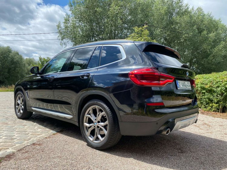 BMW X3 2.0 dA sDrive18 X-Line Panodak/Leder/Sportzetels! Leconte Motors
