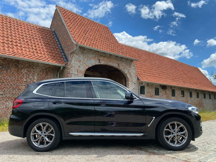 BMW X3 2.0 dA sDrive18 X-Line Panodak/Leder/Sportzetels! Leconte Motors