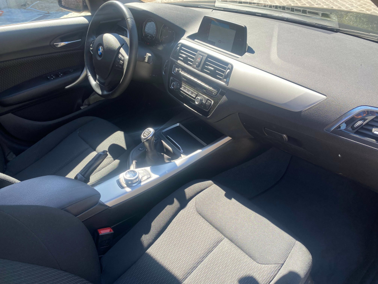 BMW 116 116d Hatchback Facelift Full-LED/Navigatie/Cruise! Leconte Motors