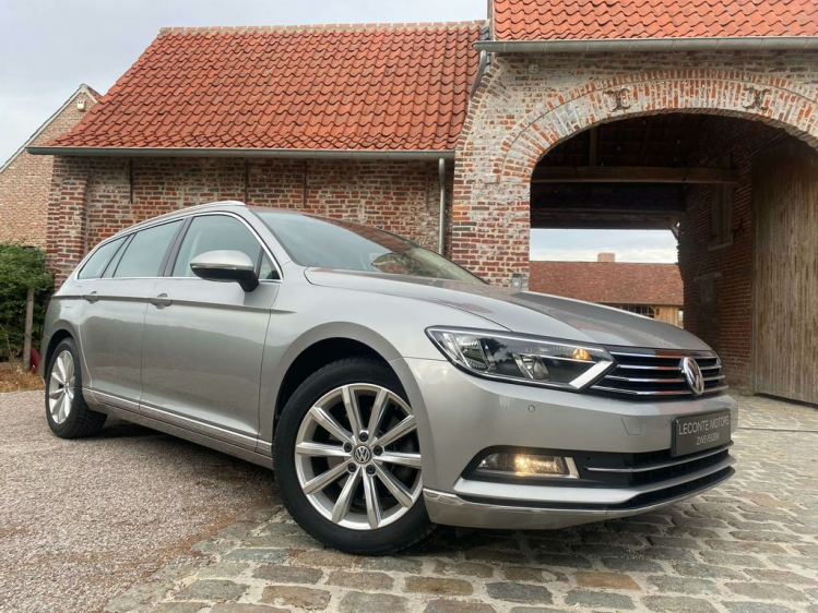 Volkswagen Passat Variant 2.0 CR TDi Highline DSG Virtual/Leder/Camera/Gps! Leconte Motors