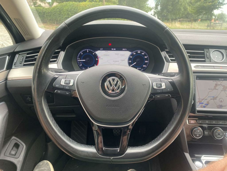 Volkswagen Passat Variant 2.0 CR TDi Highline DSG Virtual/Leder/Camera/Gps! Leconte Motors