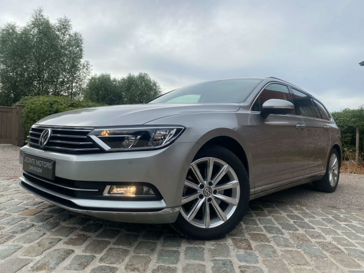 Volkswagen Passat Variant 2.0 CR TDi Highline DSG Virtual/Leder/Camera/Gps! Leconte Motors