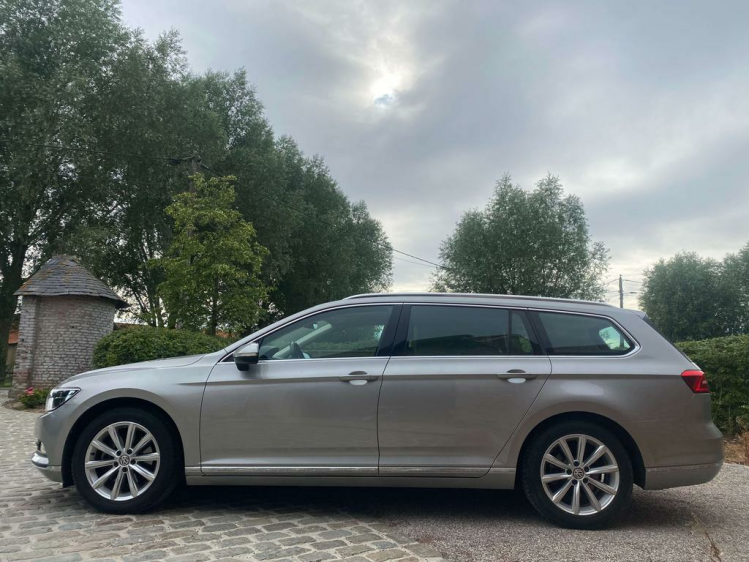 Volkswagen Passat Variant 2.0 CR TDi Highline DSG Virtual/Leder/Camera/Gps! Leconte Motors