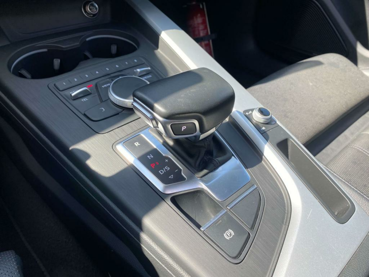 Audi A4 2.0 TDi S tronic Matrix/Pano/Sportzetels/B&O/Cam! Leconte Motors