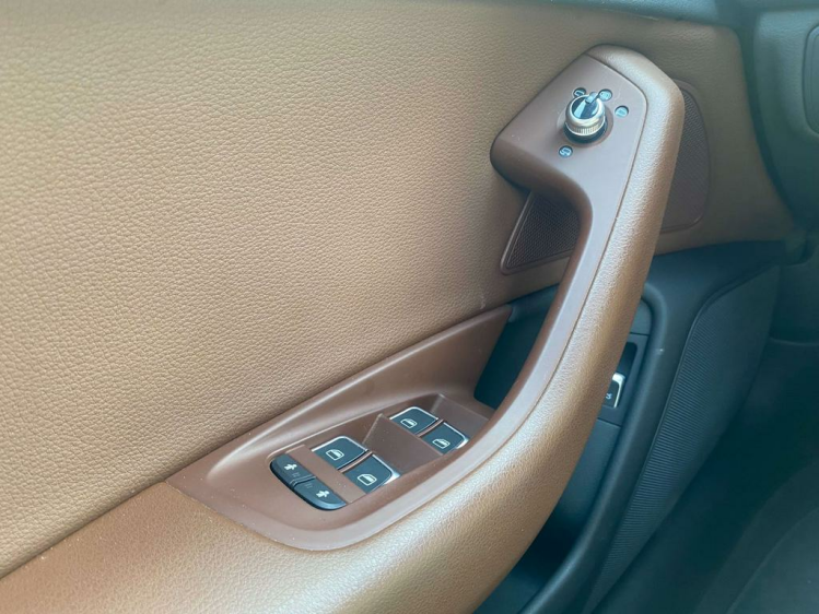 Audi A6 2.0 TDi S tronic Leder/Panodak/Gps/Camera/190PK! Leconte Motors