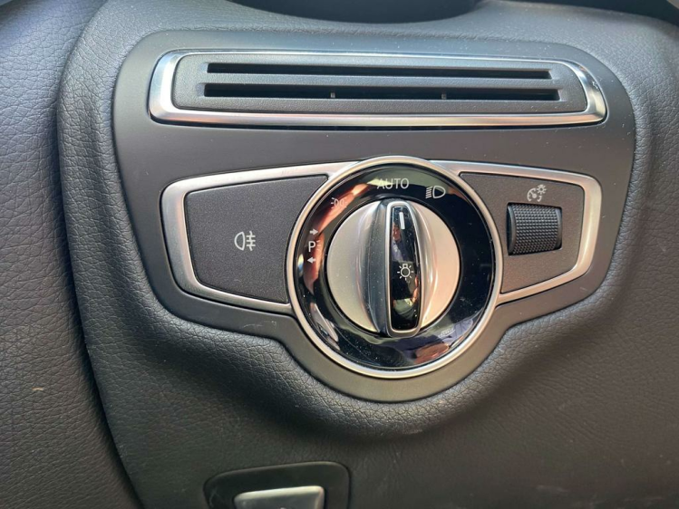 Mercedes-Benz C 220 dA Coupé AMG-PACK 66.000km Panodak/Gps/Leder..! Leconte Motors
