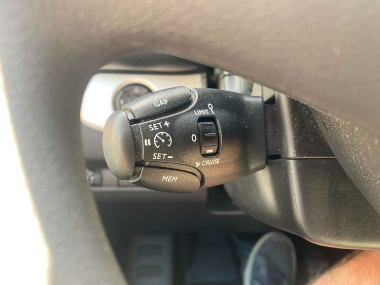 Opel Vivaro Vivaro Lichte Vracht Dubbele Cabine Automaat/Gps! Leconte Motors