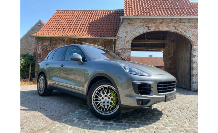 Leconte Motors - Porsche Cayenne