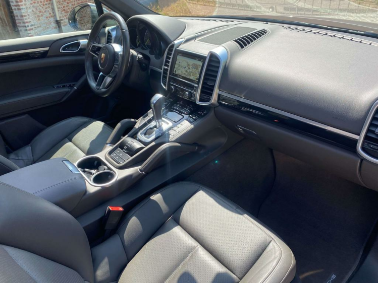 Porsche Cayenne 3.0i S e-Hybrid Panodak/Luchtvering/Camera/Gps! Leconte Motors